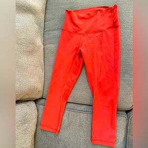 Lululemon crop leggings